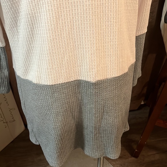 Bulldawgs Cardigan’s! - Picture 6 of 7